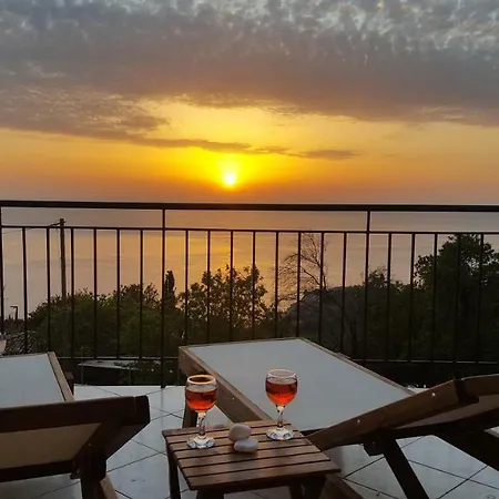Horizon View Holiday home Athanion